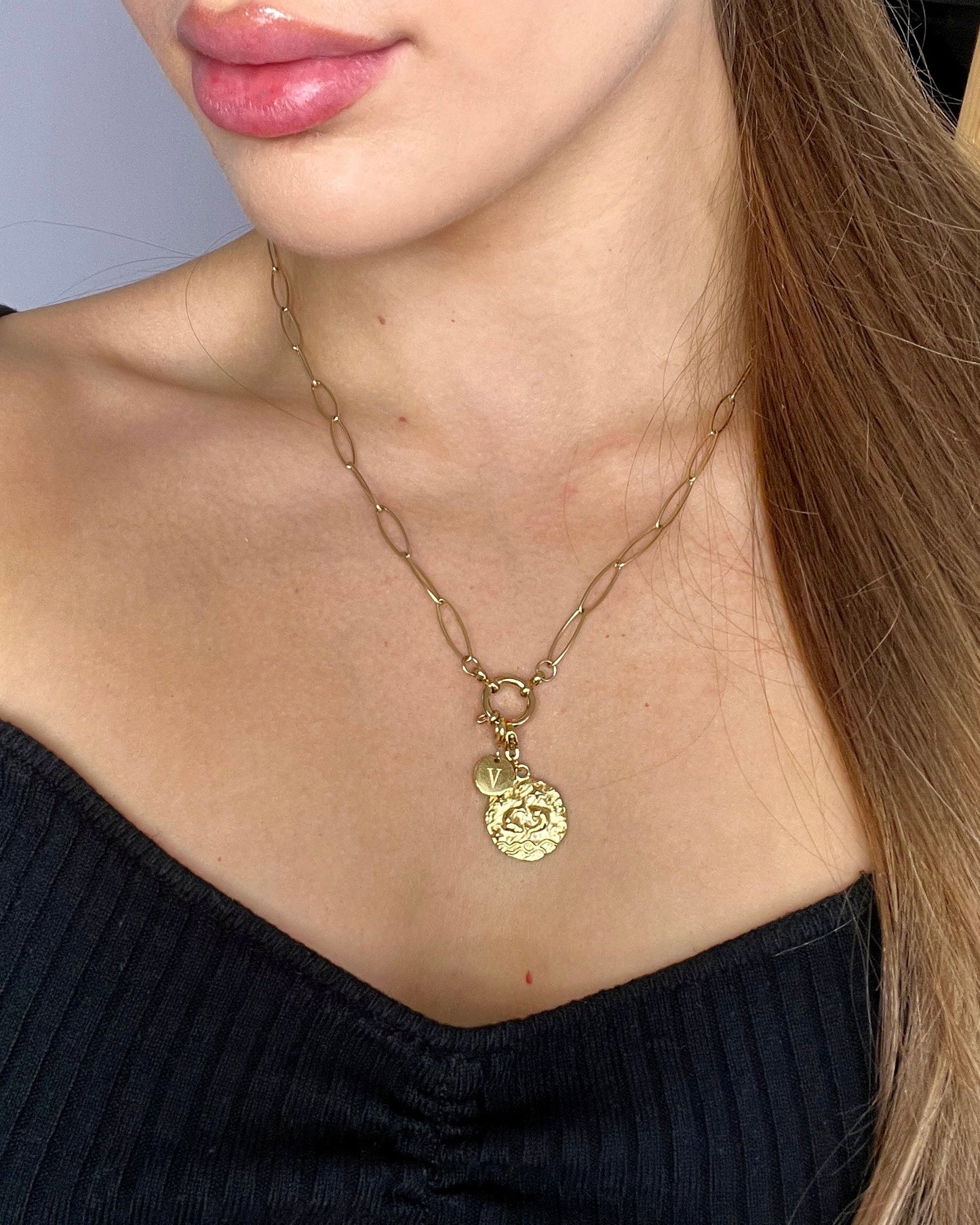 Collana con armadietto